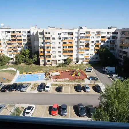 Apartment Pn *
